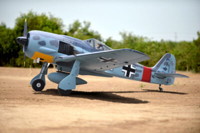 BH178 - FOCKE-WULF FW 190A 2,600mm (102.4") 120cc ARF / Electric Retract /Carbon plywood