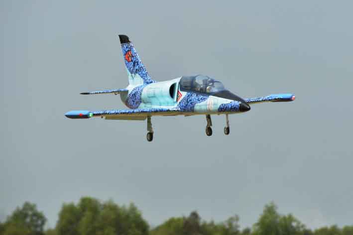 BH190 - L-39 Albatros 1,890mm ( 74.4")/Turbine 100-140N W/Electric Retract - Image 9