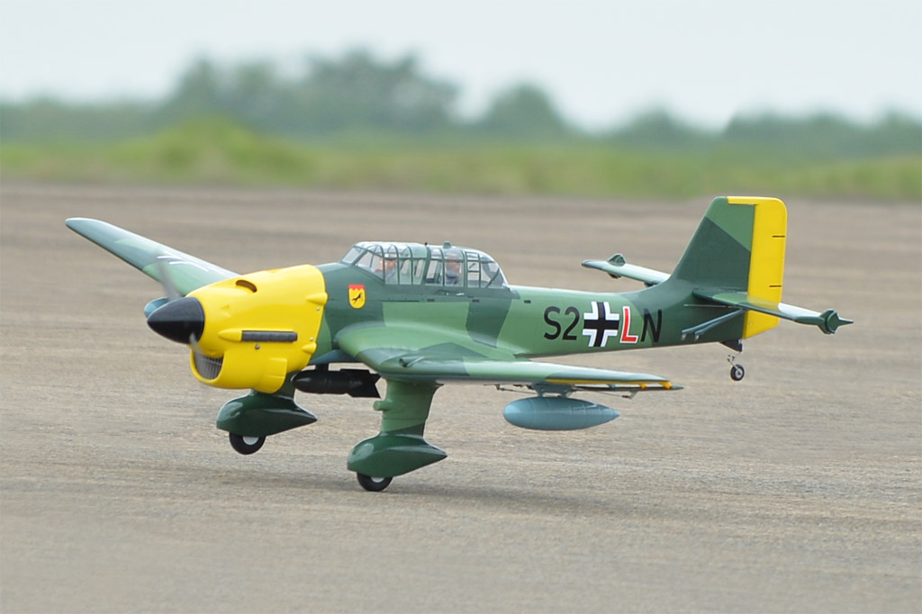 BH80 - JU87 – STUKA 1920mm (78.59") 20cc gas - Image 8