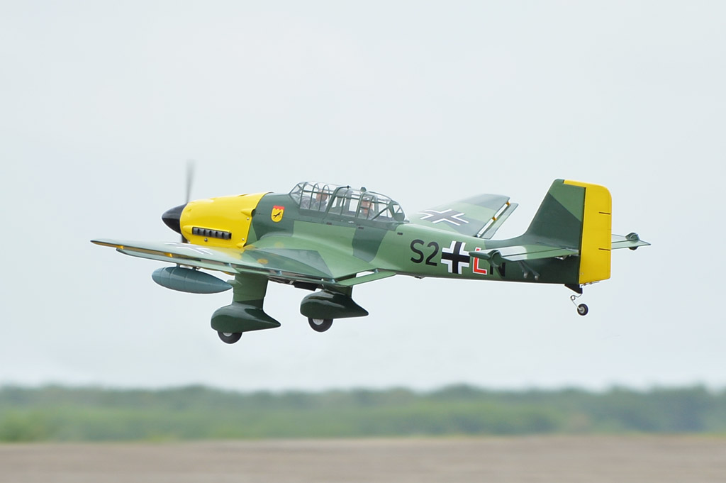 BH80 - JU87 – STUKA 1920mm (78.59") 20cc gas - Image 7