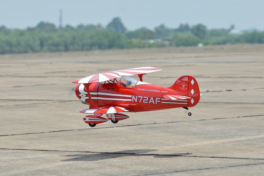 BH85 - PITTS 1500mm (59.06") size 20cc gas ARF - Image 9